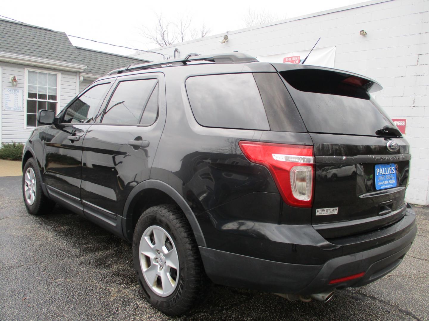 2013 BLACK Ford Explorer (1FM5K8B80DG) with an 3.5L L4 DOHC 24V engine, AUTOMATIC transmission, located at 540a Delsea Drive, Sewell, NJ, 08080, (856) 589-6888, 39.752560, -75.111206 - Photo#2